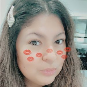 Meet your Posher, Cristina